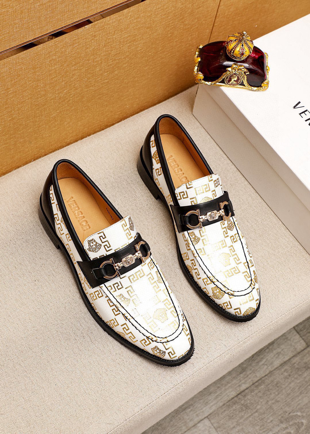 베르사체 남자 구두