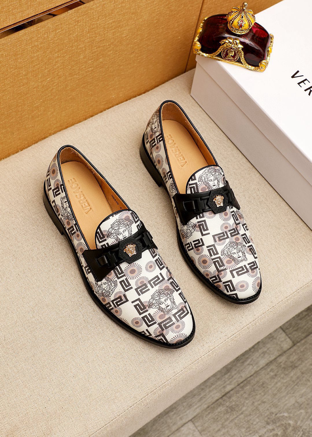 베르사체 남자 구두