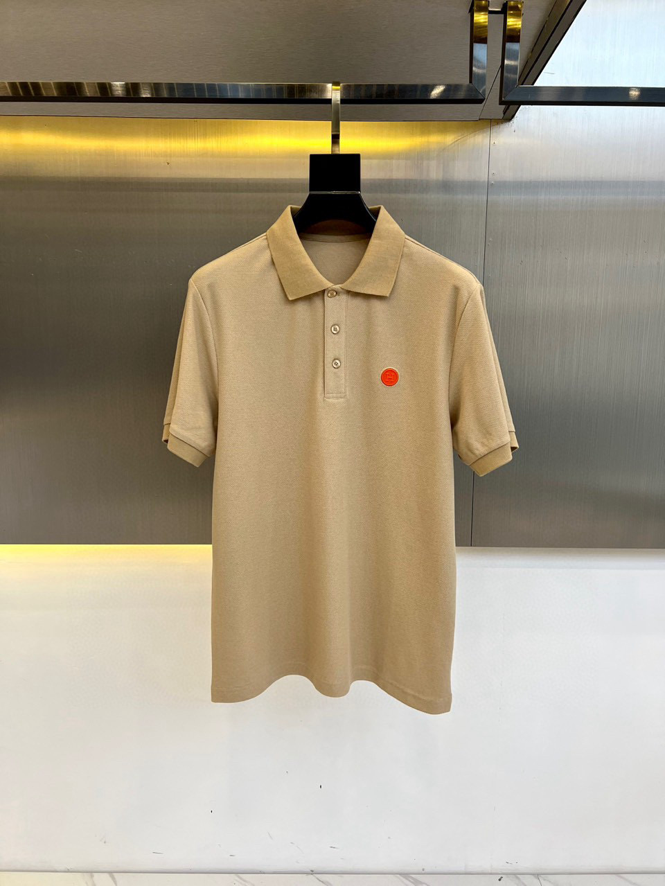 에르메스 남자 반팔티