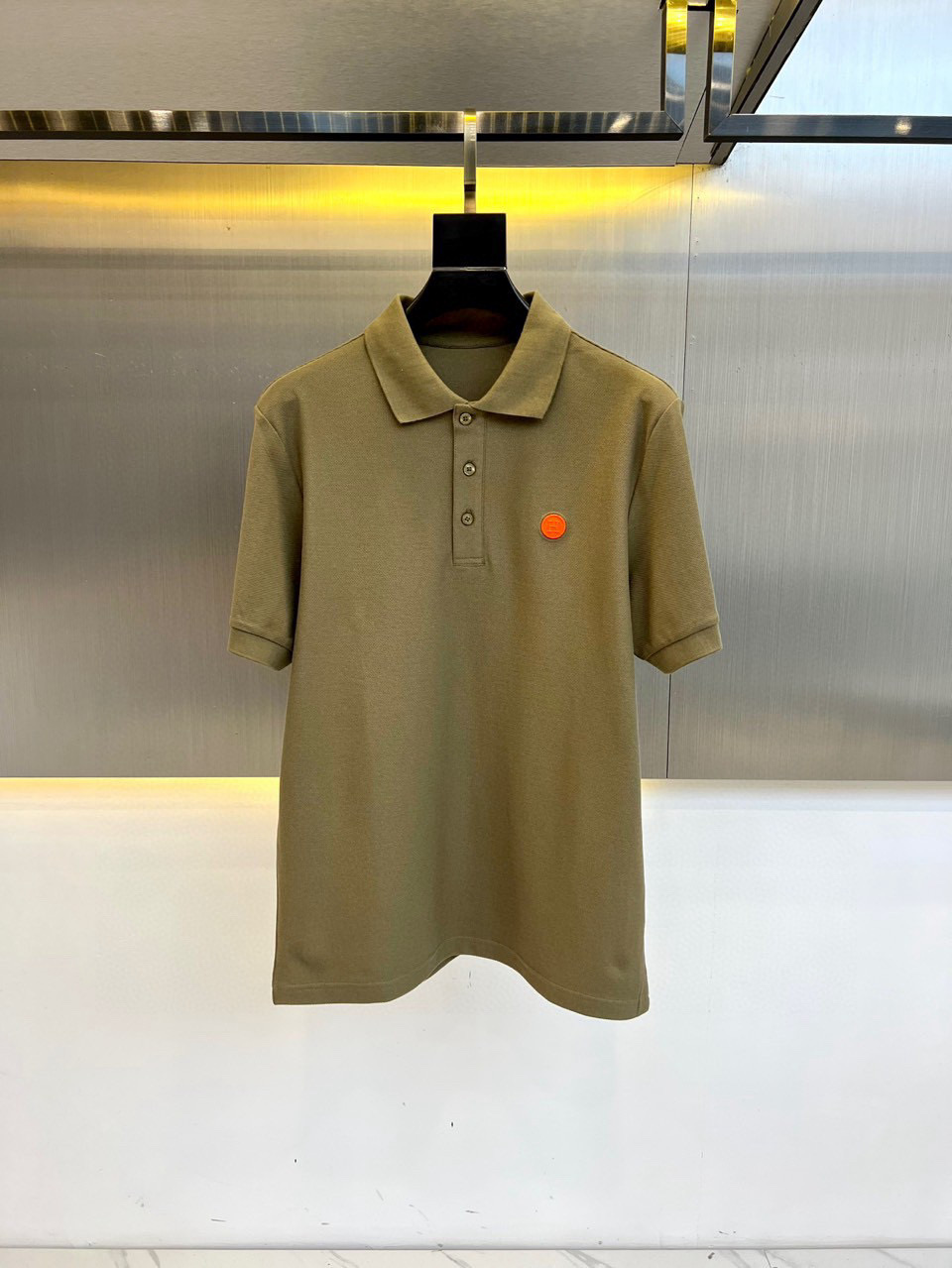 에르메스 남자 반팔티