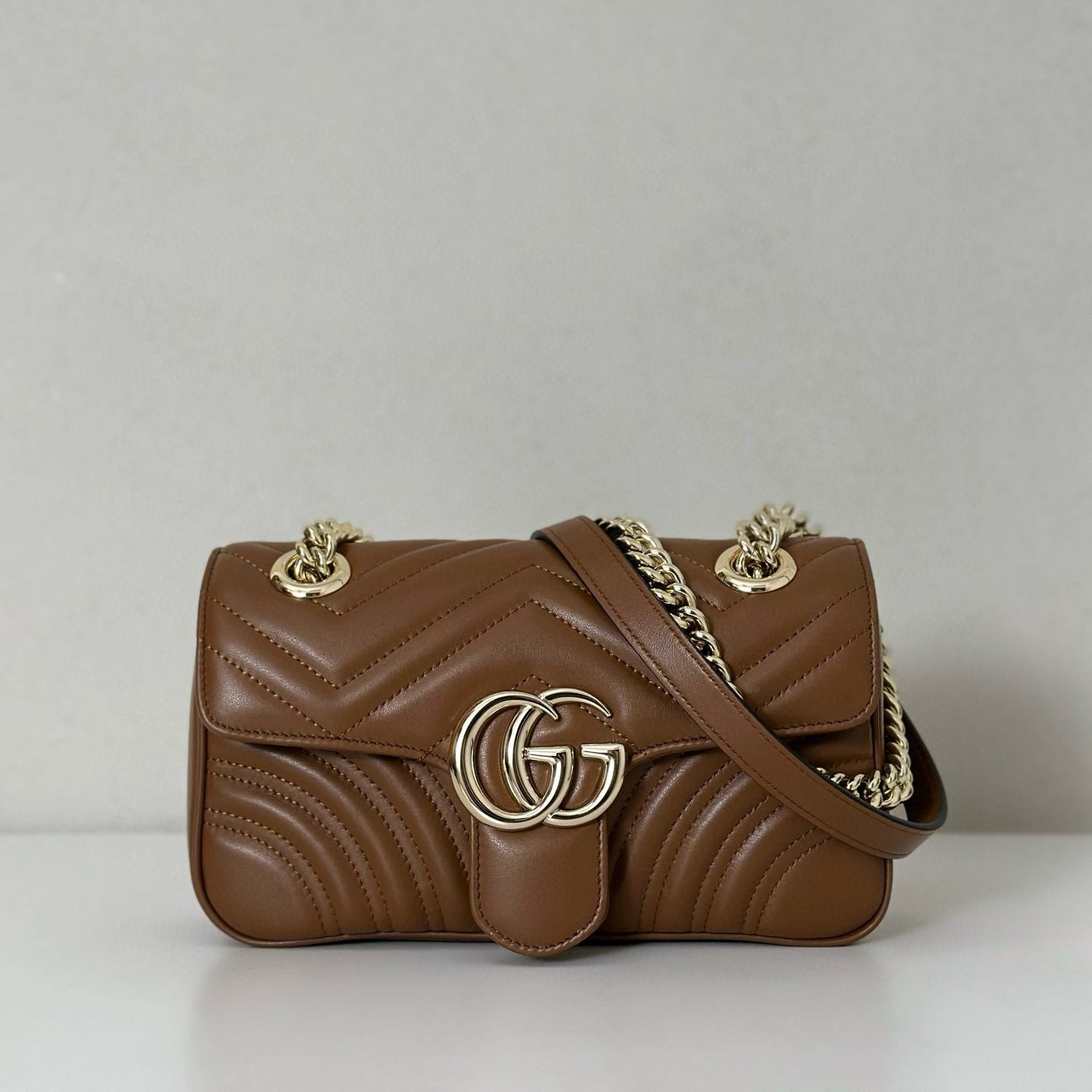 구찌 마몬트 미니 446744 마틀라세 숄더백 여자가방