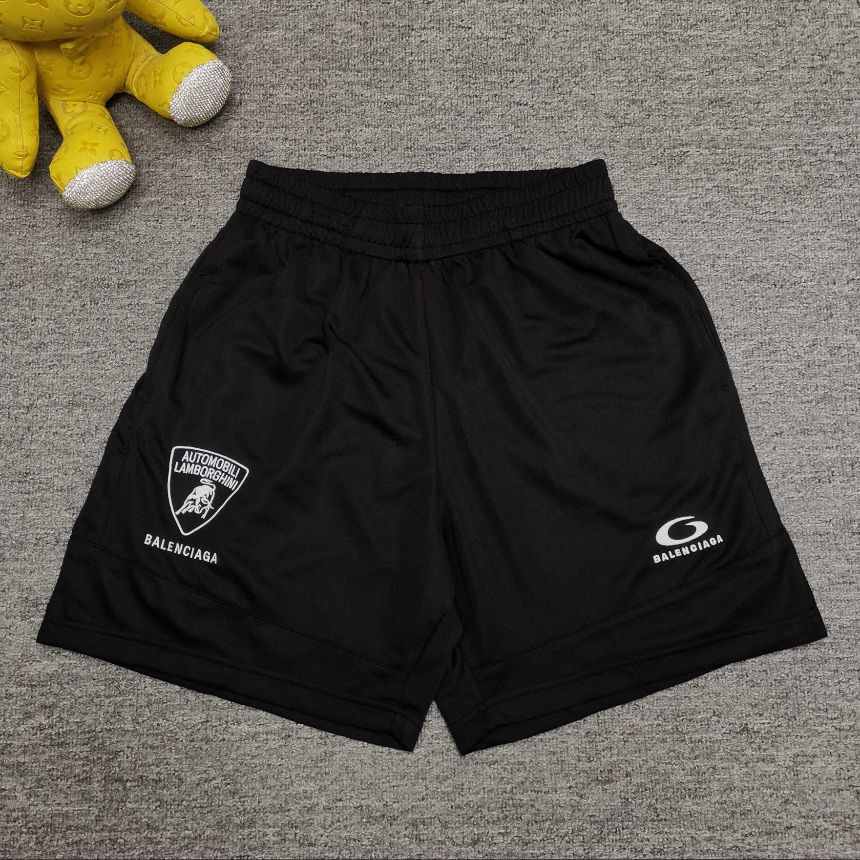 발렌시아가 남녀공용 반바지