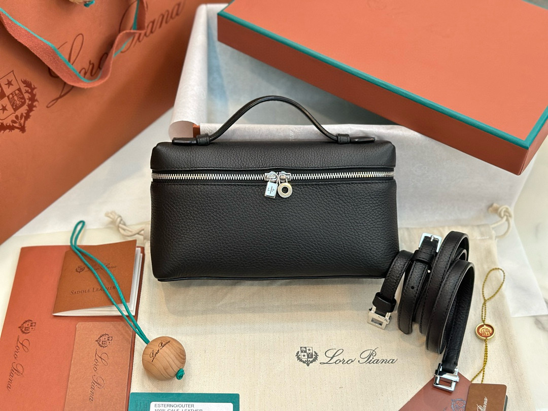 로로피아나 여자가방