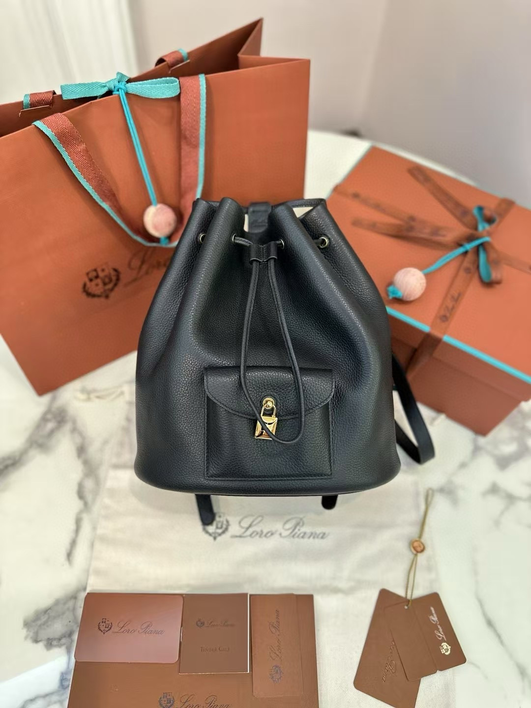 로로피아나 백팩 여자가방