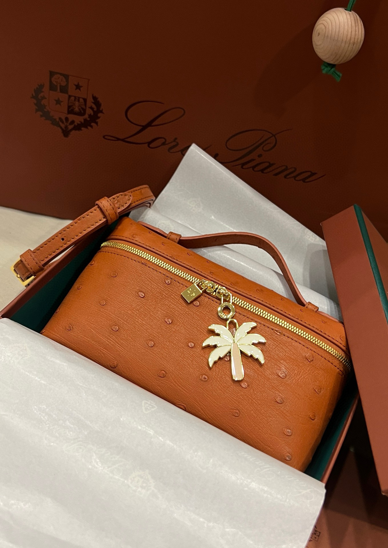 로로피아나 여자가방