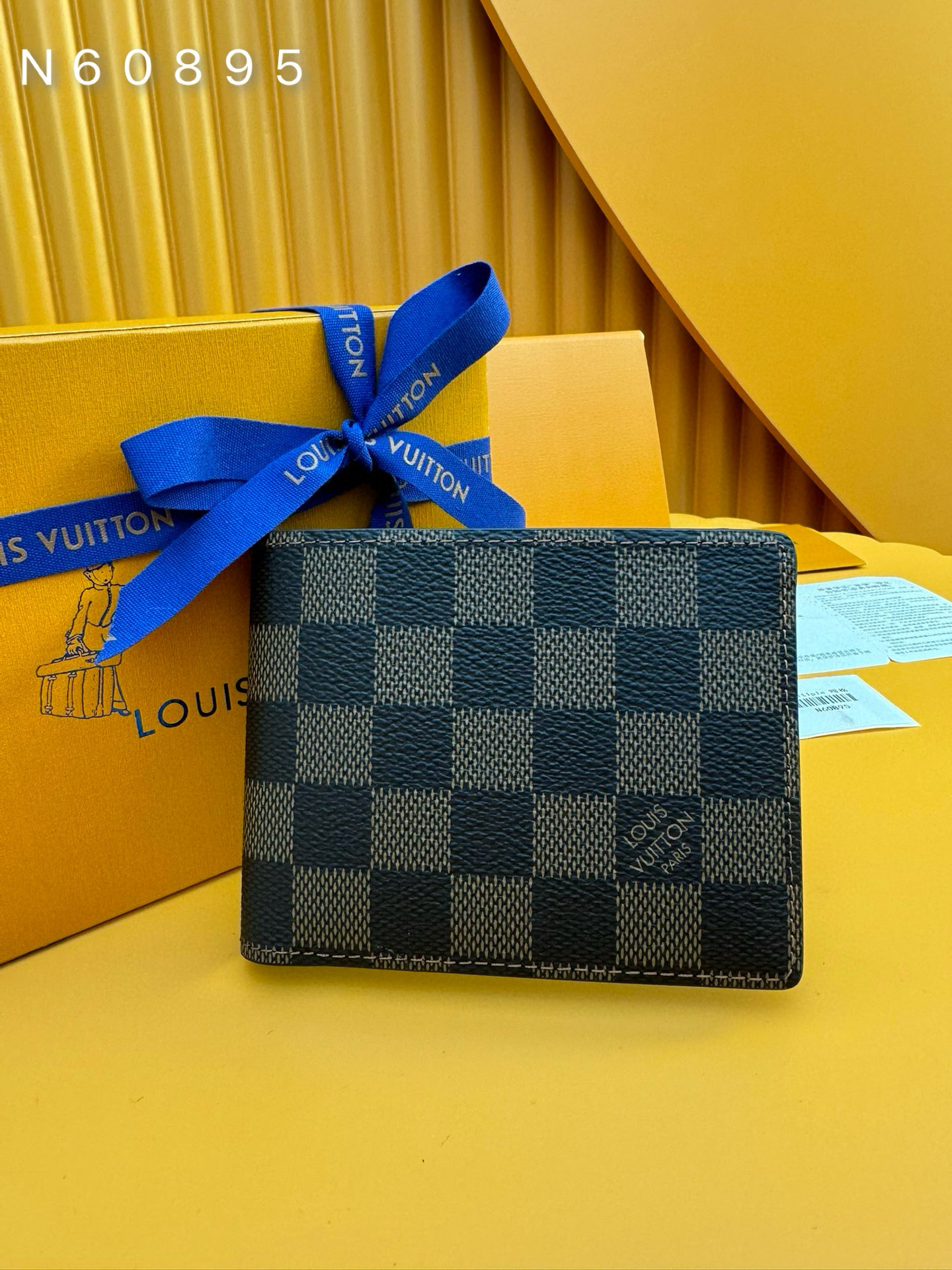 루이비통 N63095 남자 장지갑