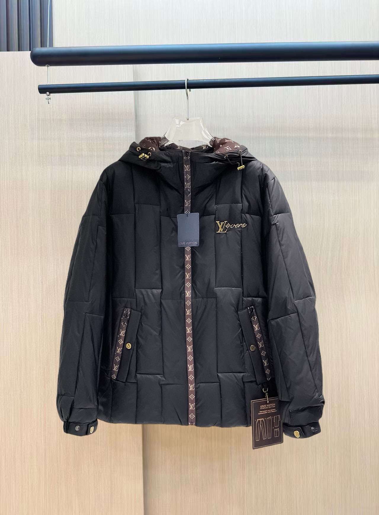루이비통 남자 패딩