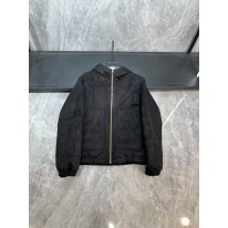 루이비통 남자 패딩