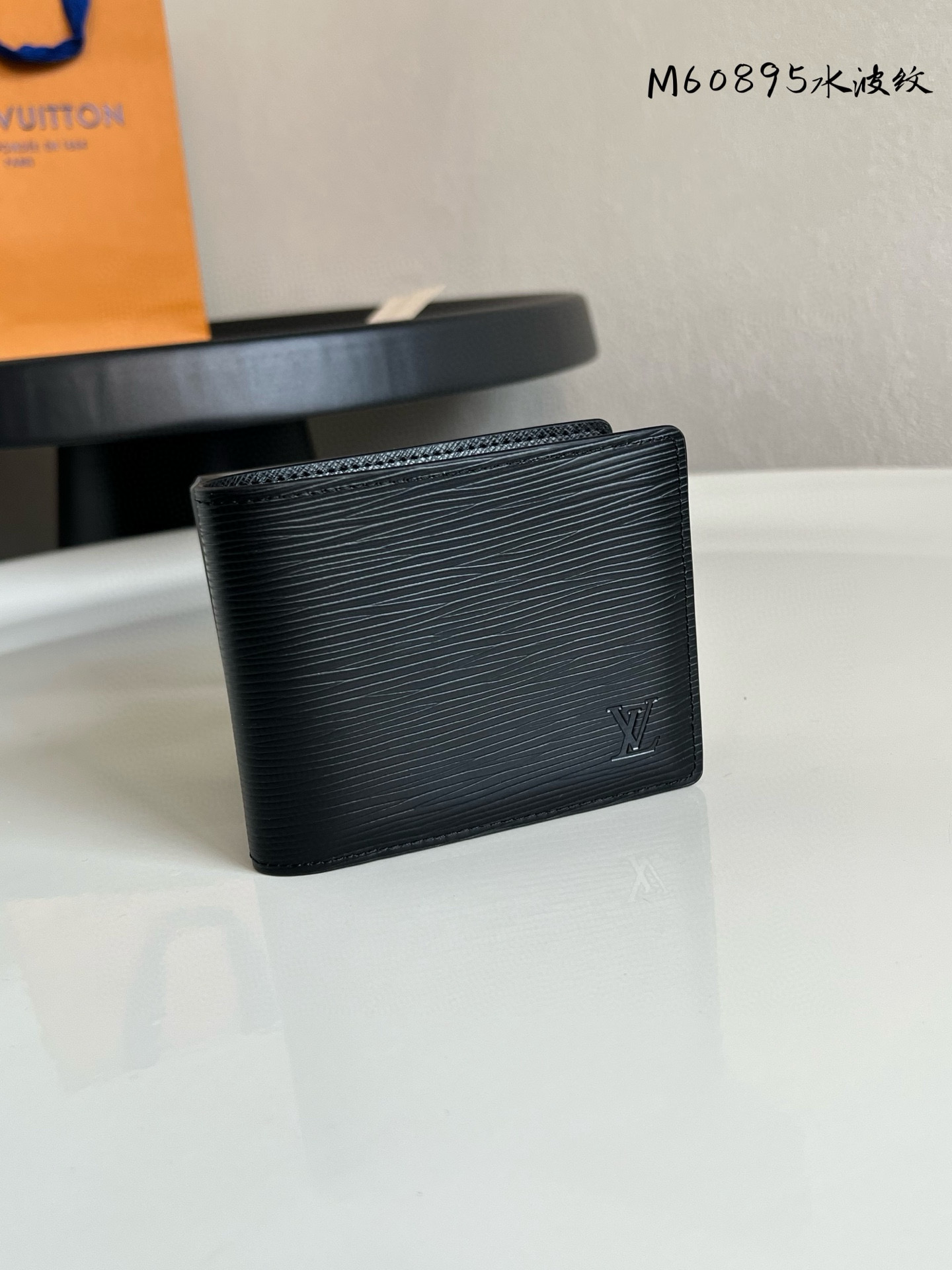 루이비통 M60895 남자 반지갑