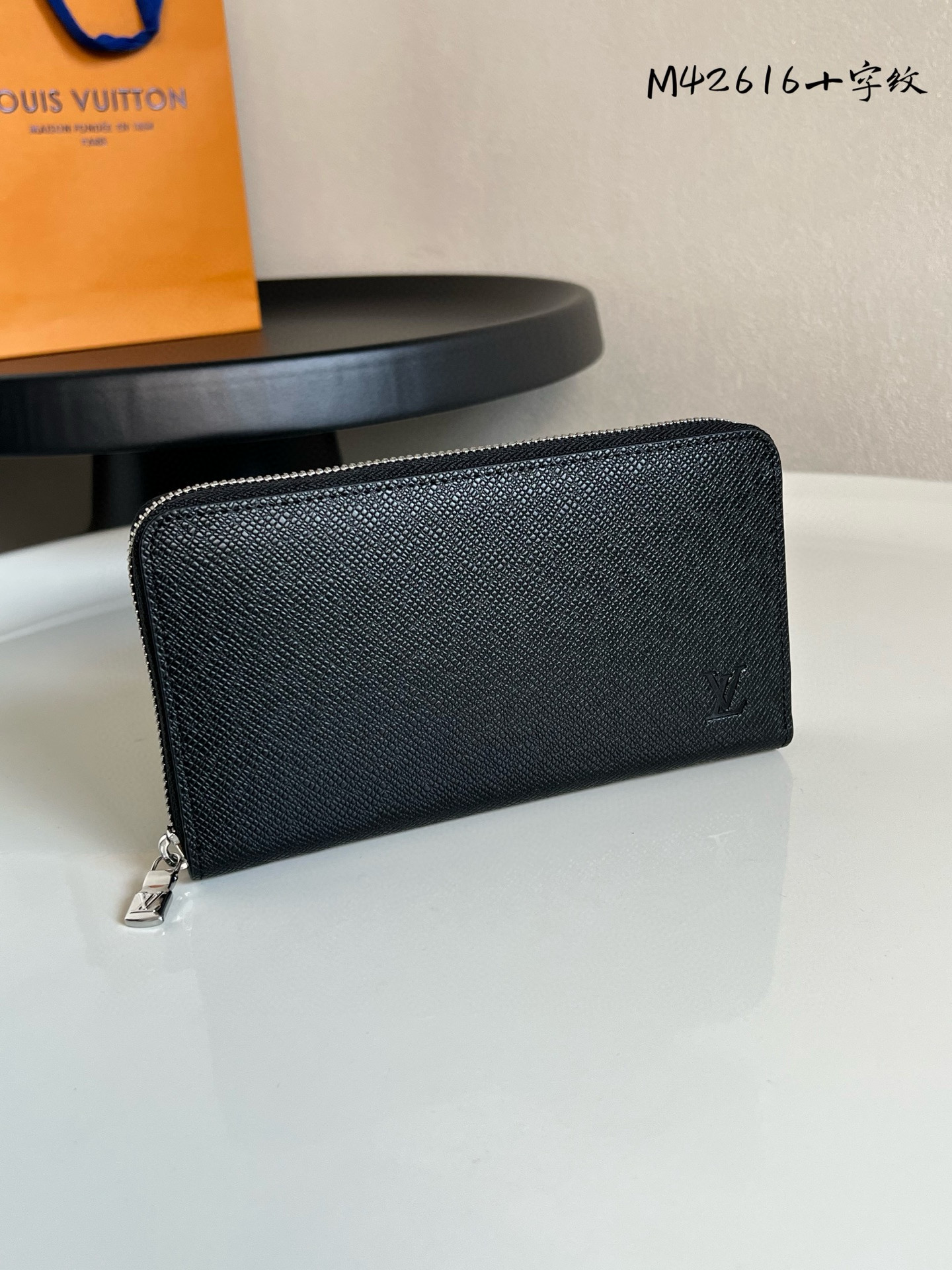 루이비통 M42616 남자 장지갑