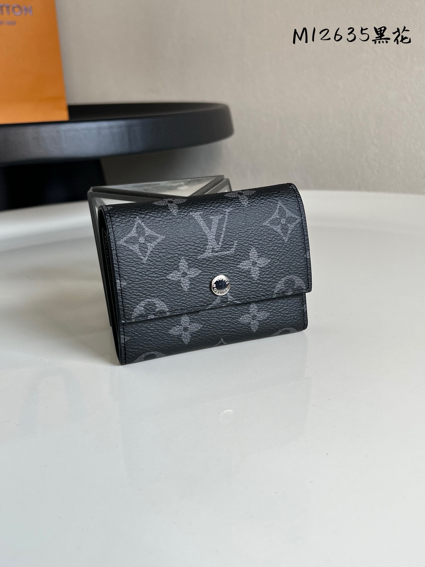 루이비통 M12635 남자 반지갑