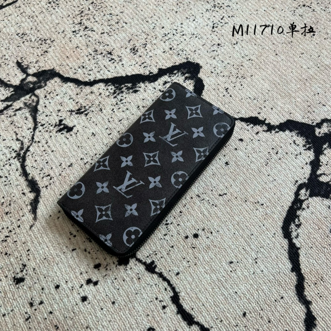 루이비통 M11710 남자 장지갑