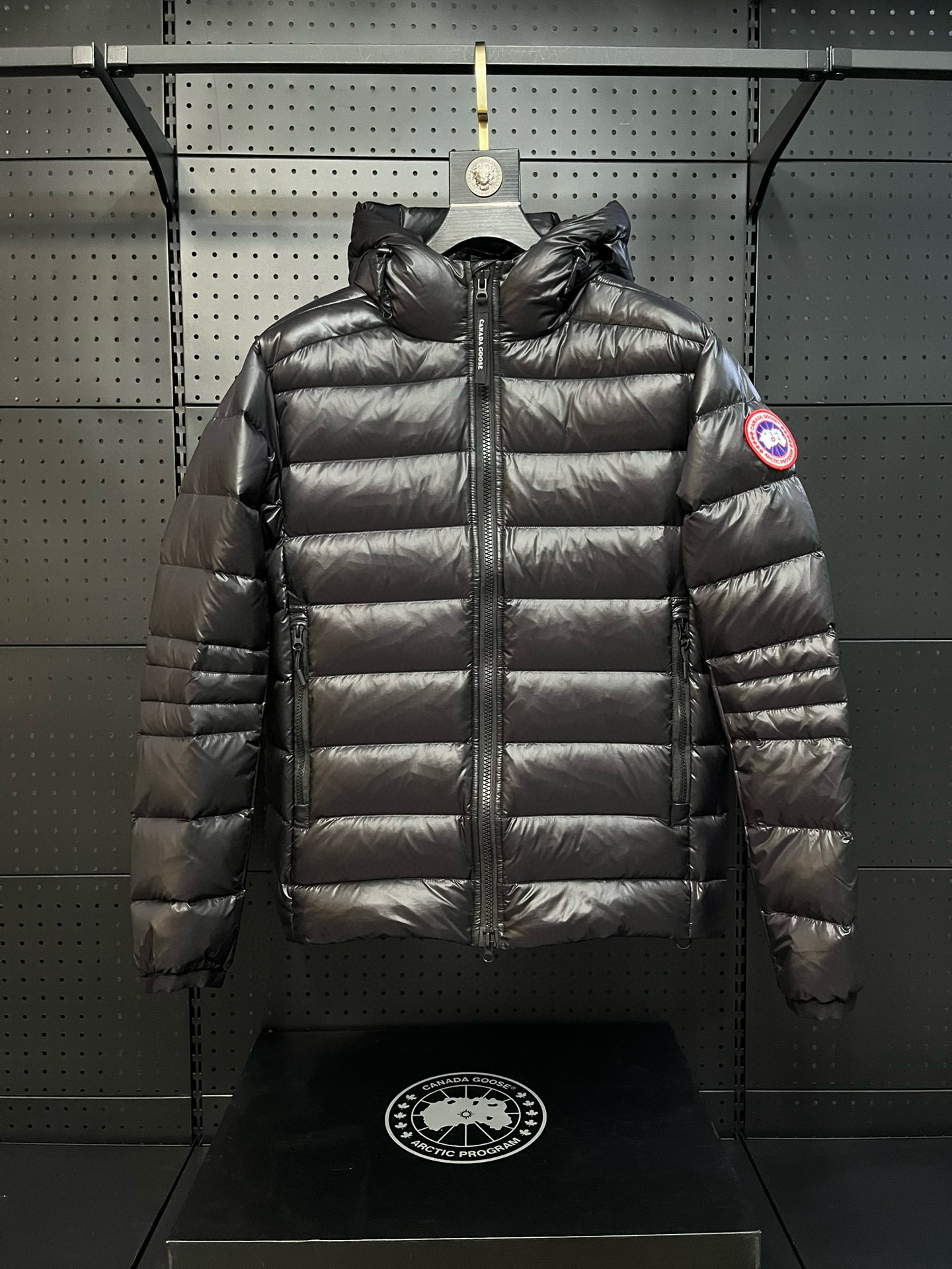 캐나다구스 남녀공용 패딩