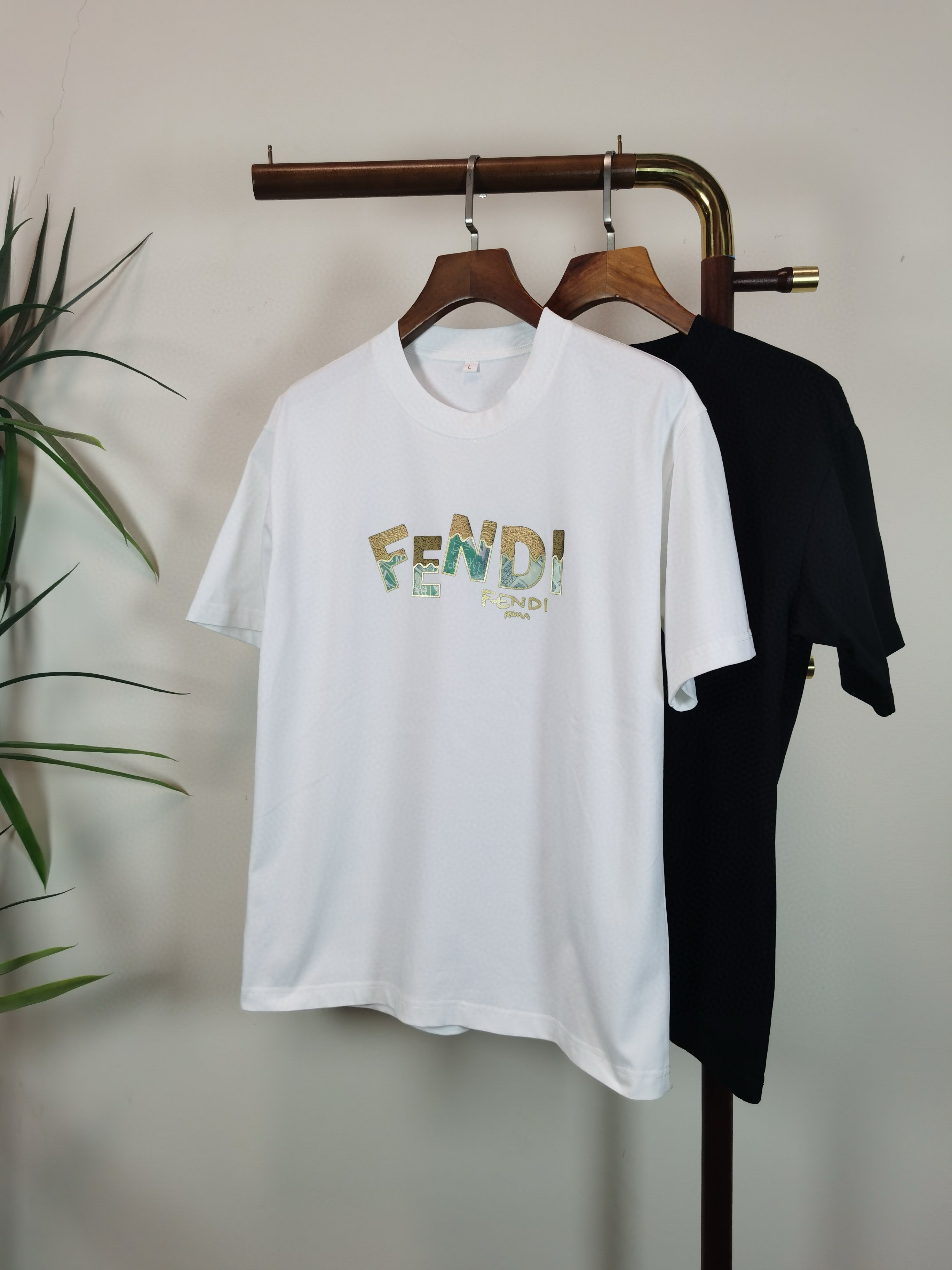 펜디 남자 반팔티 2컬러