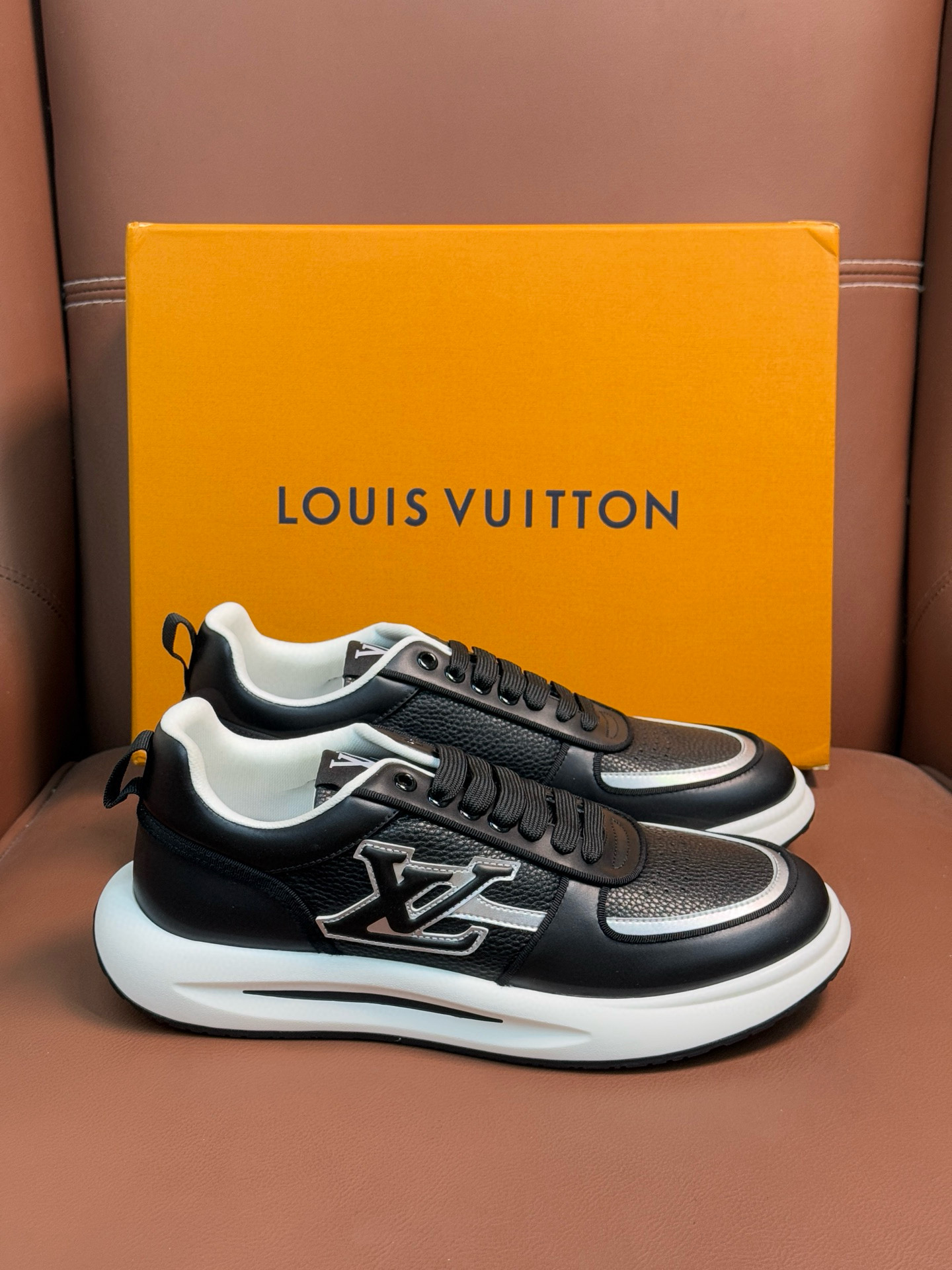 루이비통 남자 신발 운동화 스니커즈