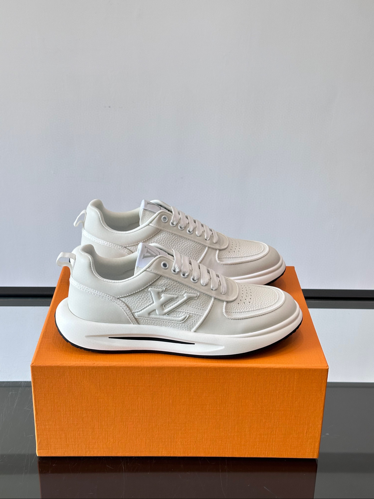 루이비통 남자 신발 운동화 스니커즈