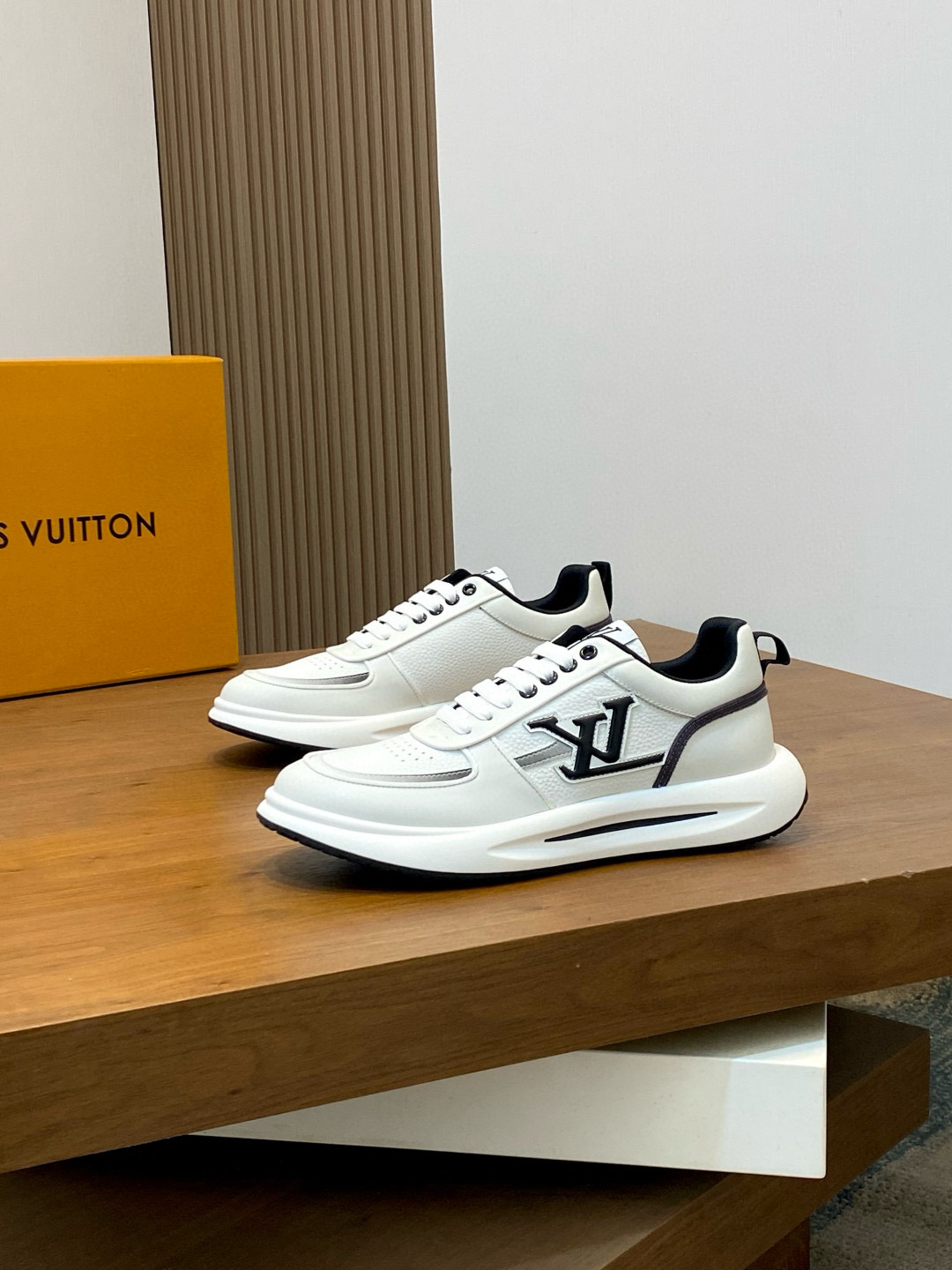 루이비통 남자 신발 운동화 스니커즈