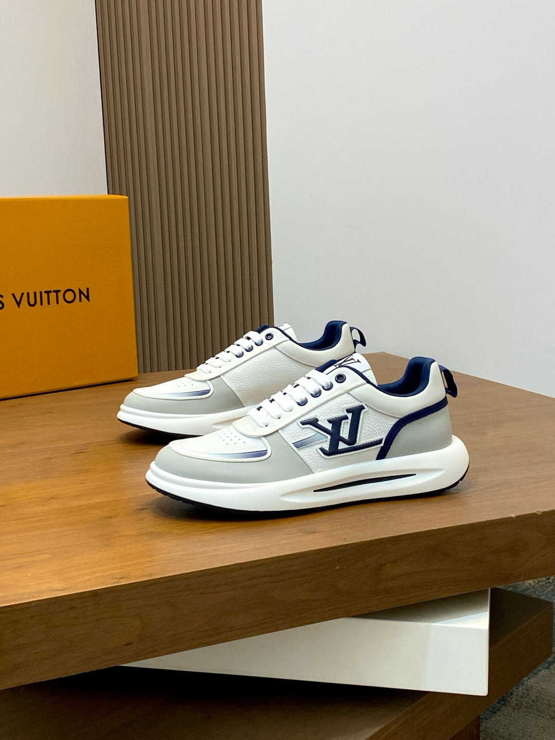 루이비통 남자 신발 운동화 스니커즈