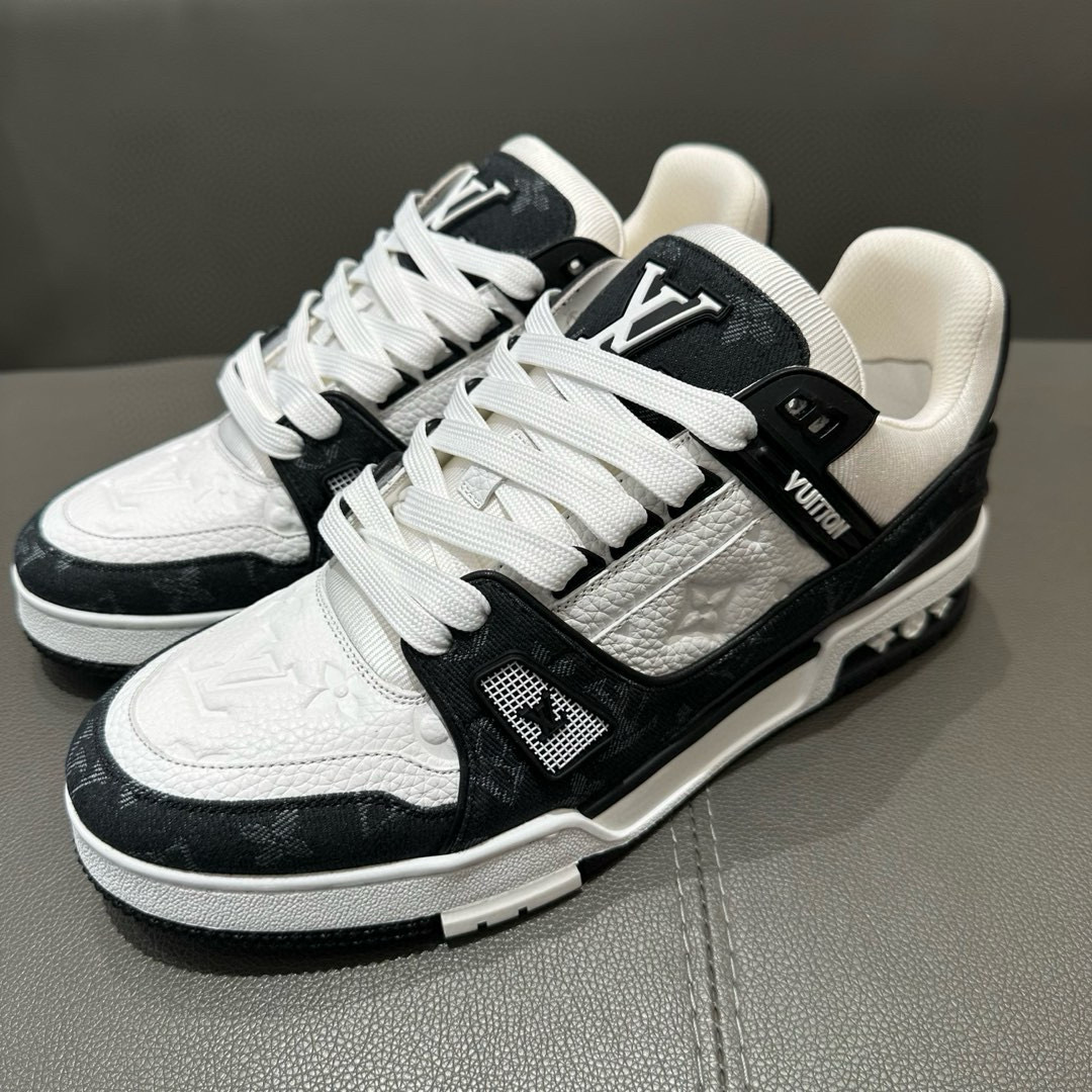 루이비통 트레이너 남녀공용 신발 운동화 스니커즈