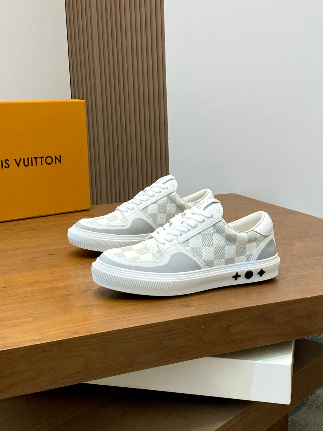 루이비통 남자 신발 운동화 스니커즈