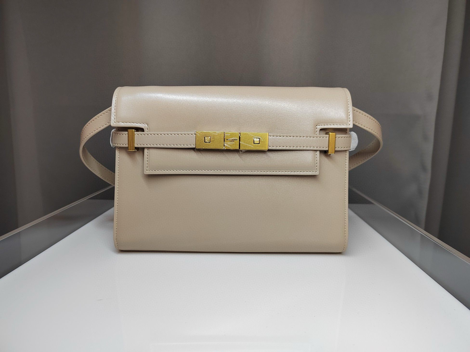 입생로랑 생로랑 675626 여자가방