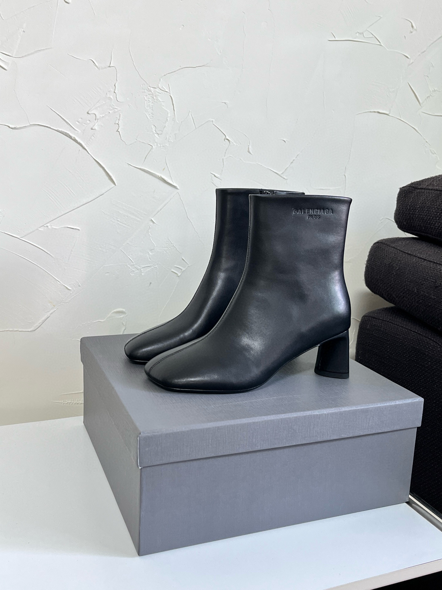 발렌시아가 7CM 여자 부츠