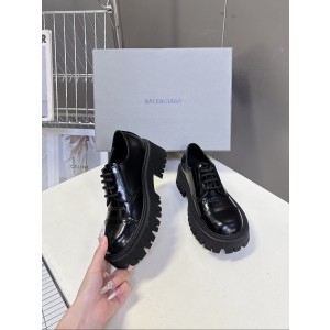 발렌시아가 여자 부츠