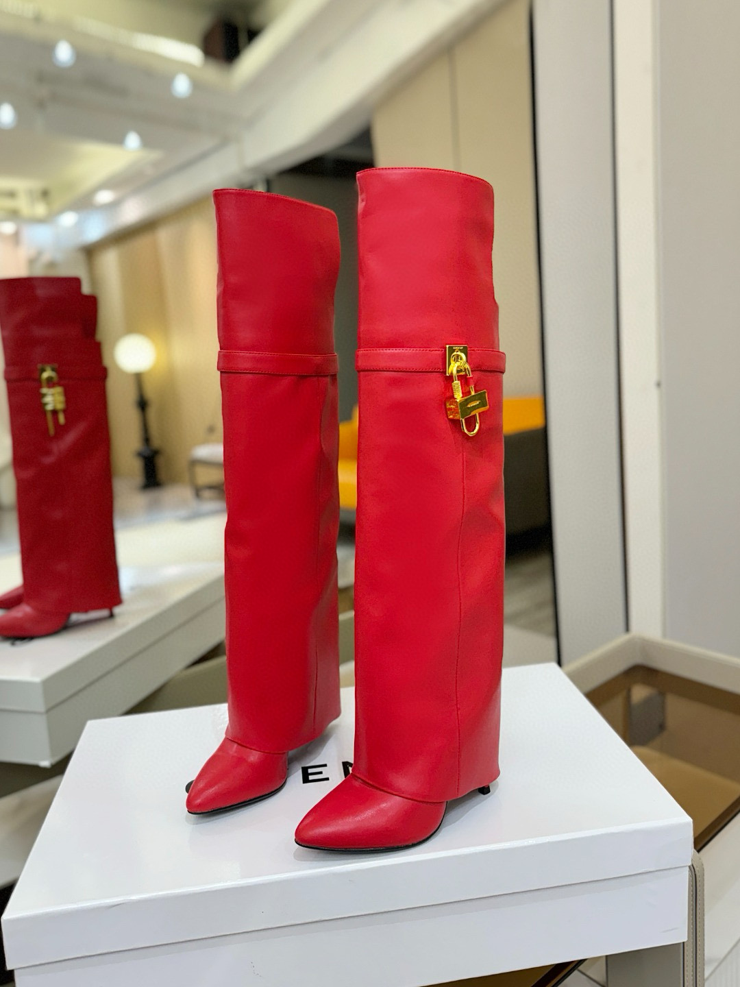 지방시 10.5CM 여자 부츠