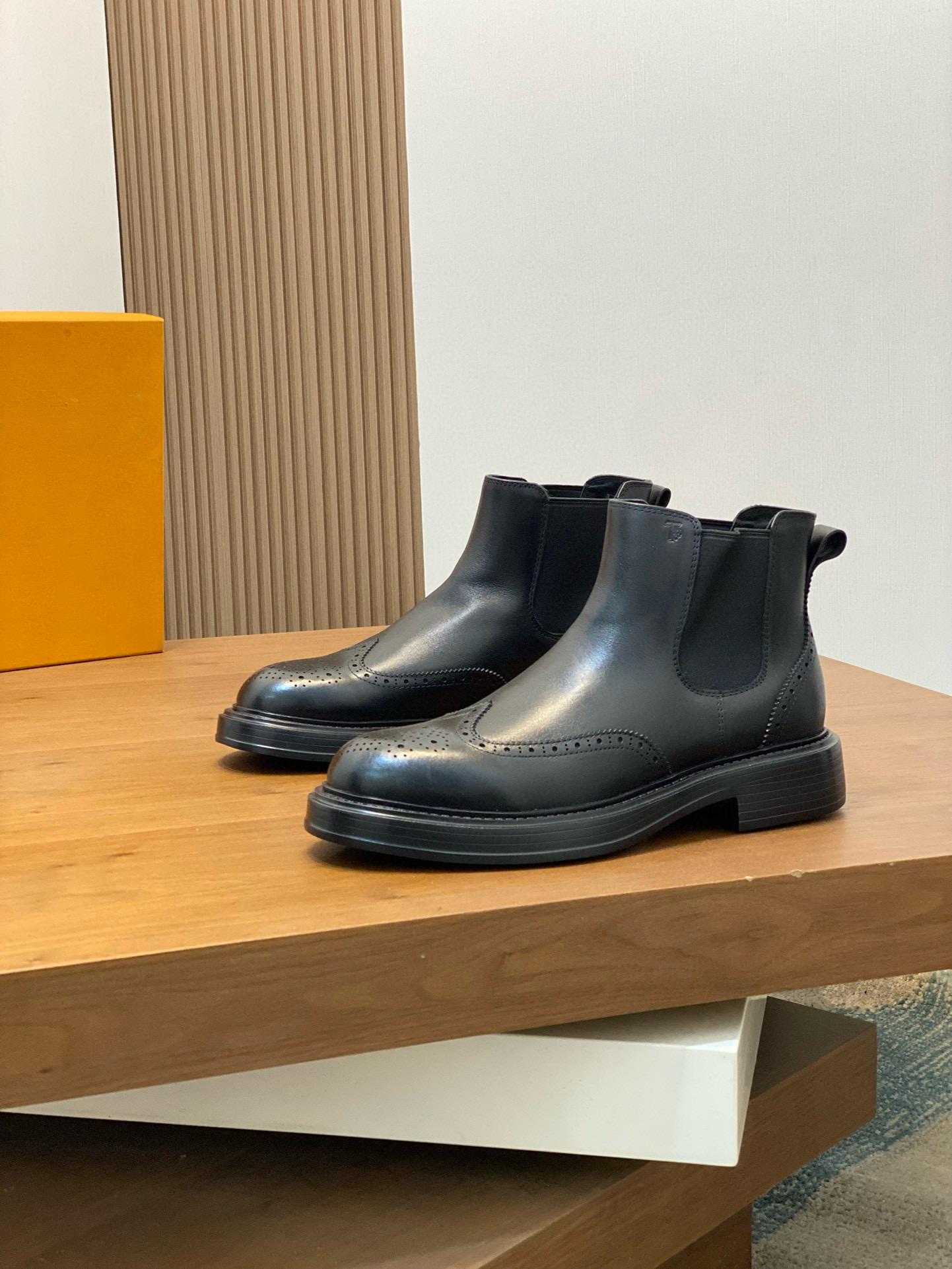 토즈 남자 부츠