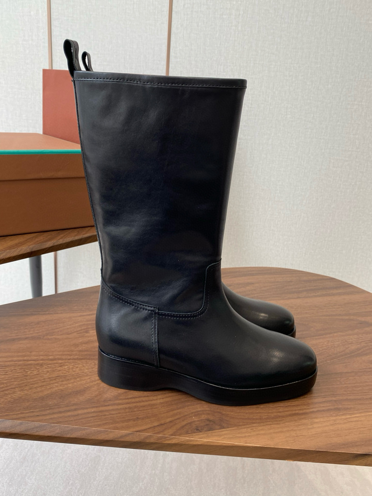 로로피아나 여자 부츠