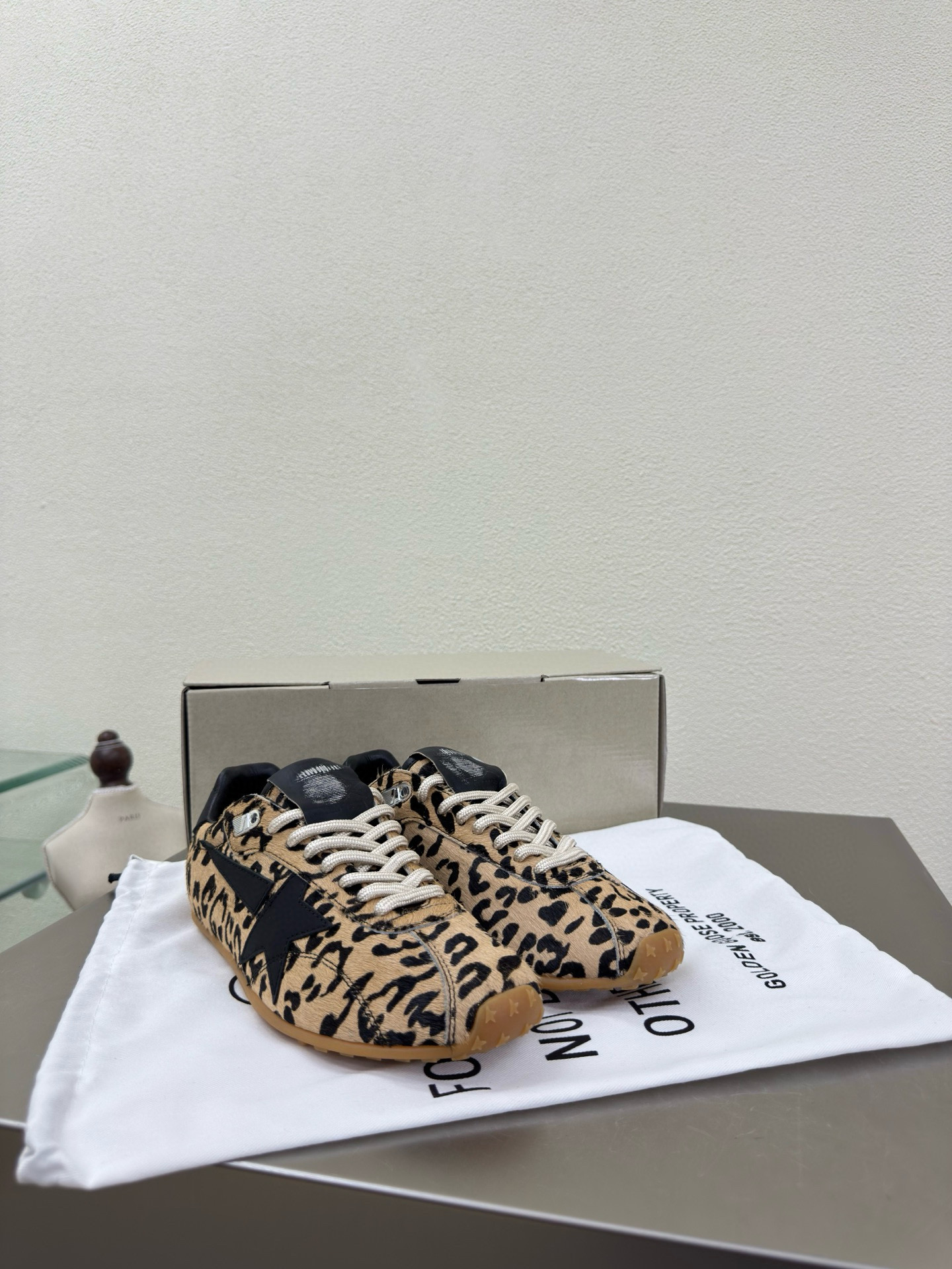 골든구스 남녀공용 신발 운동화 스니커즈