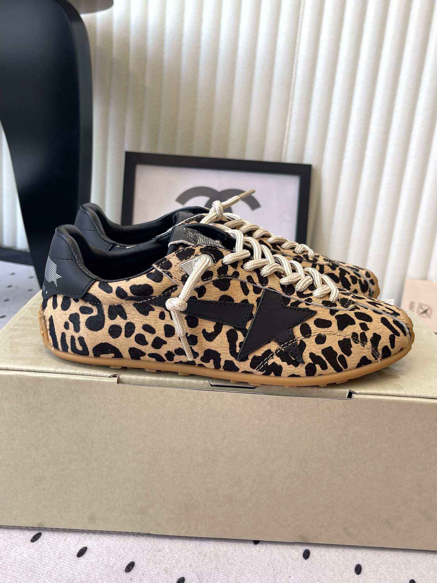 골든구스 남녀공용 신발 운동화 스니커즈