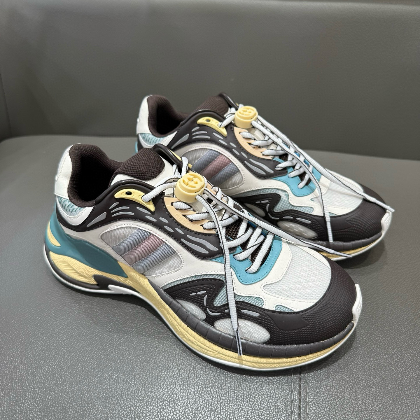 구찌 남녀공용 신발 운동화 스니커즈