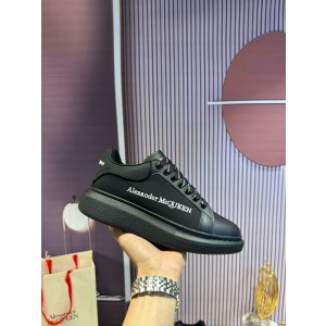 알렉산더 맥퀸 남녀공용 신발 운동화 스니커즈