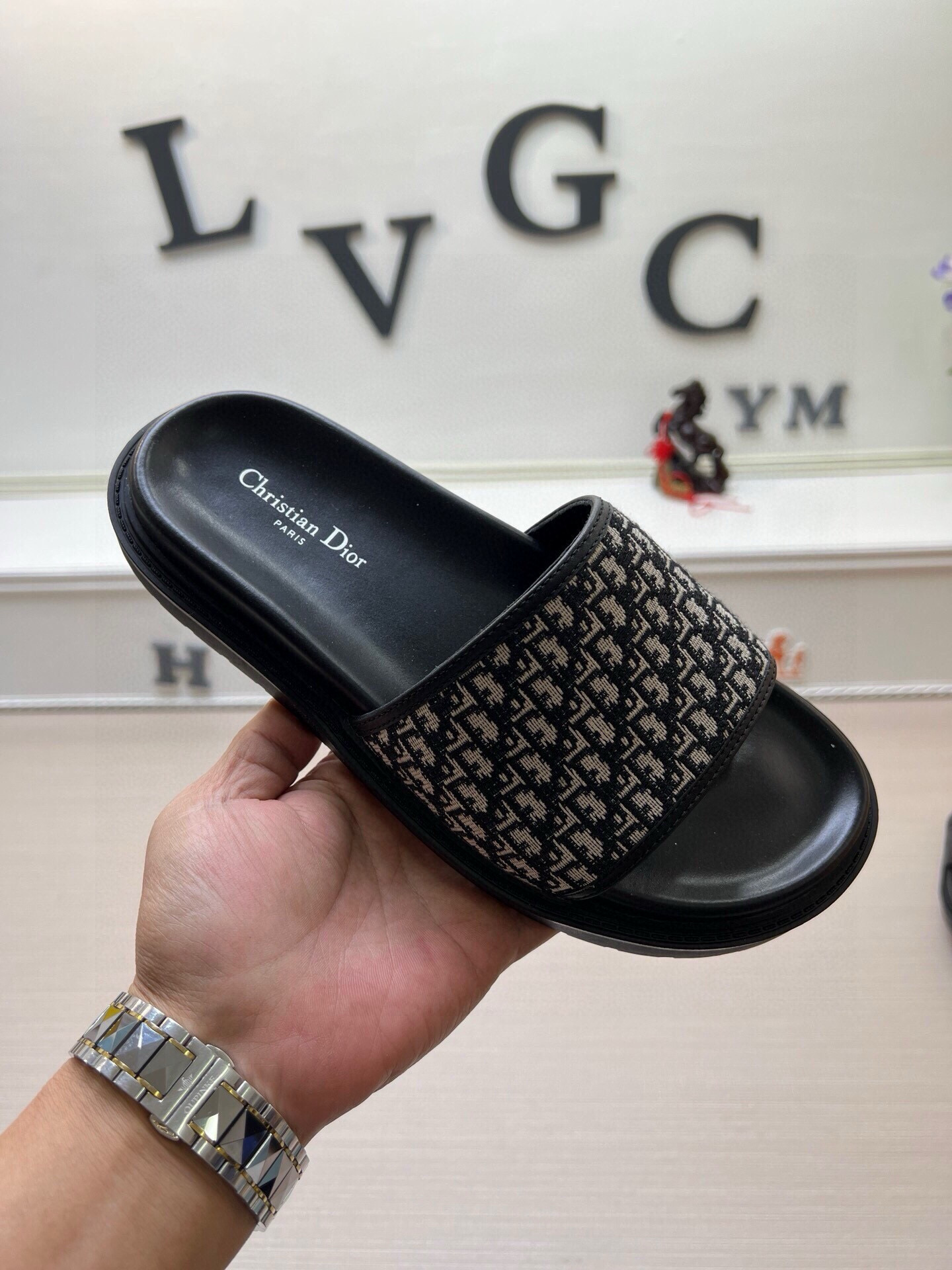 디올 남자 슬리퍼