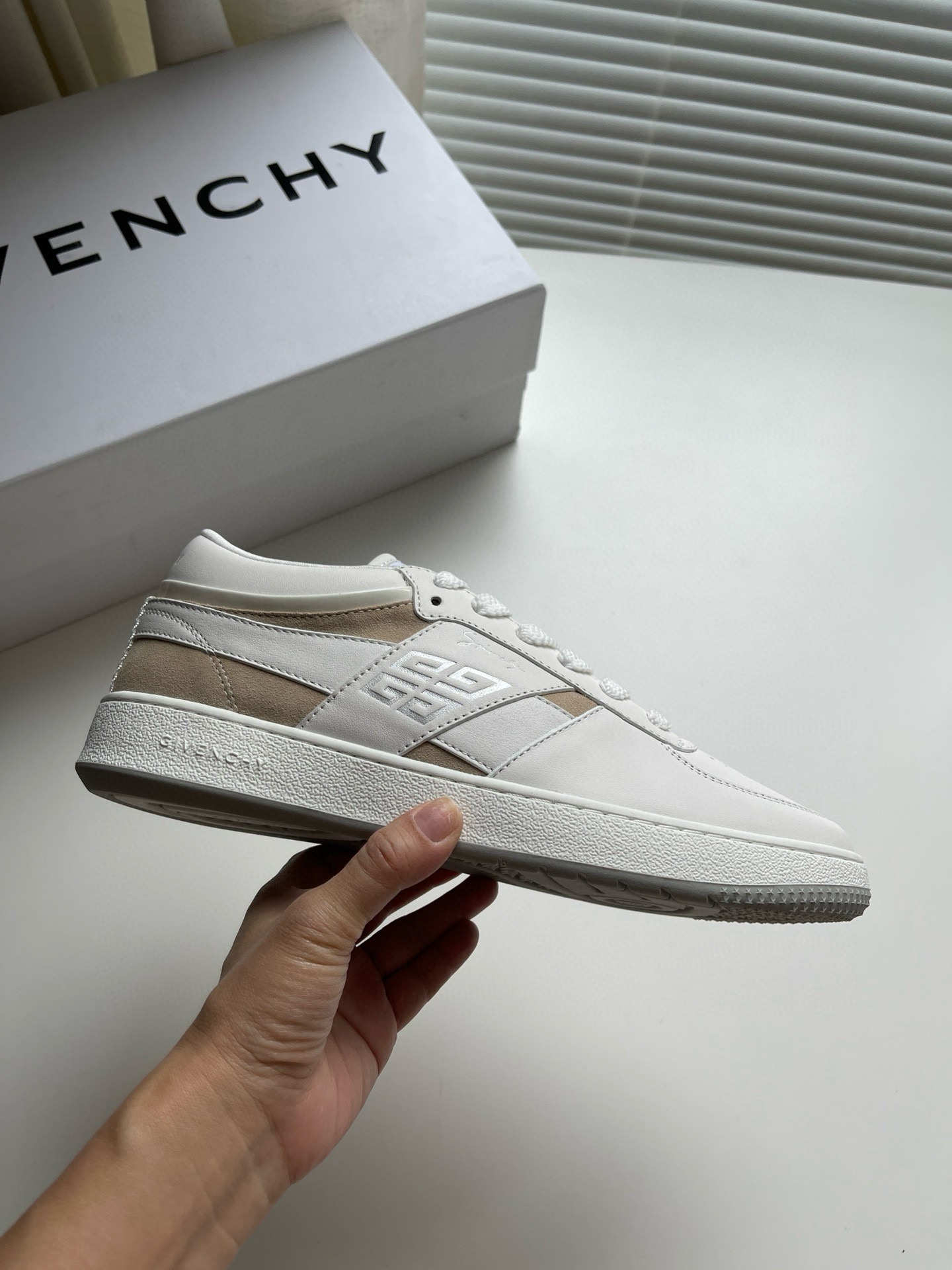 지방시 남자 신발 운동화 스니커즈