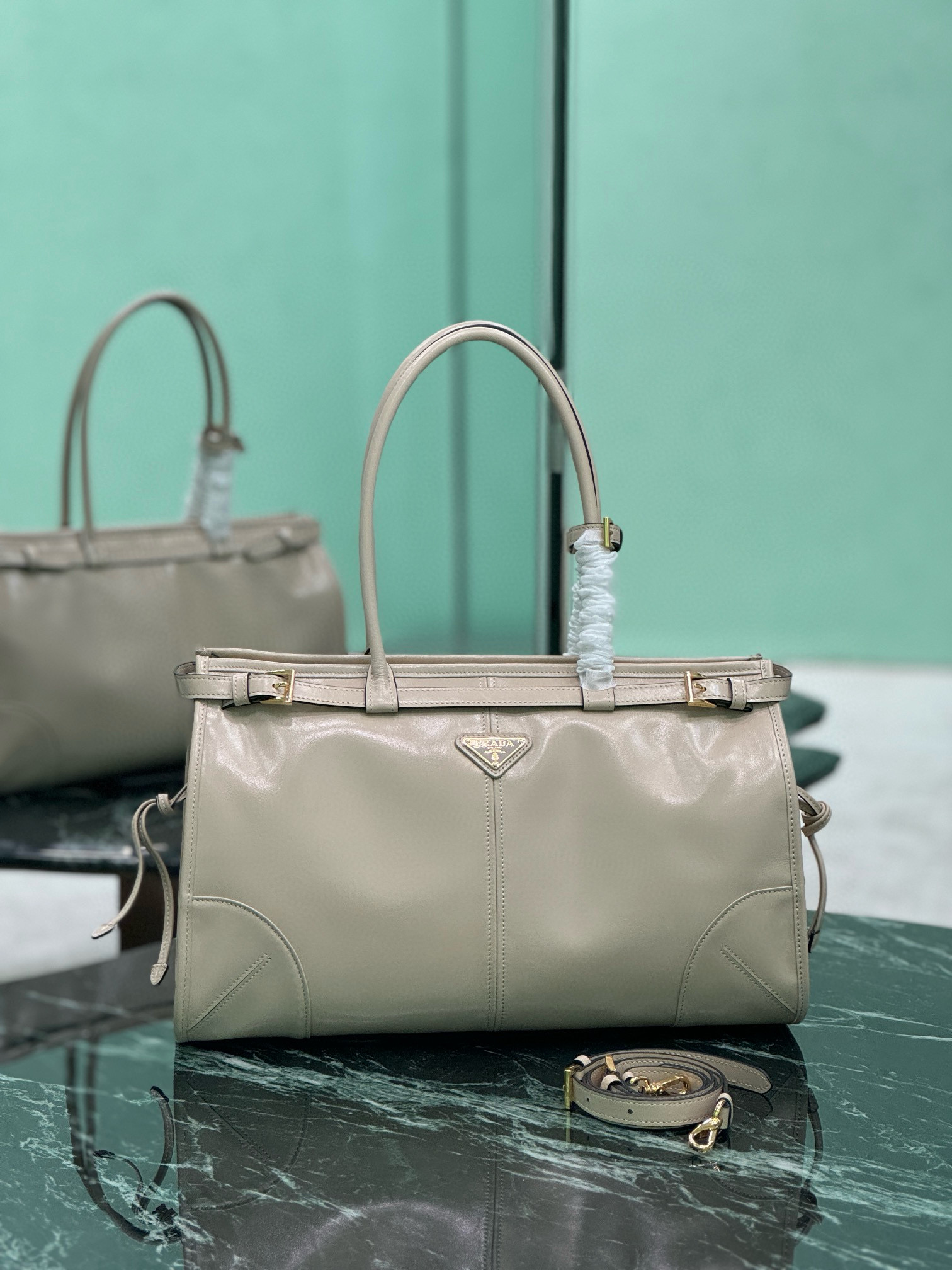 프라다 1BA433 라지 여자가방