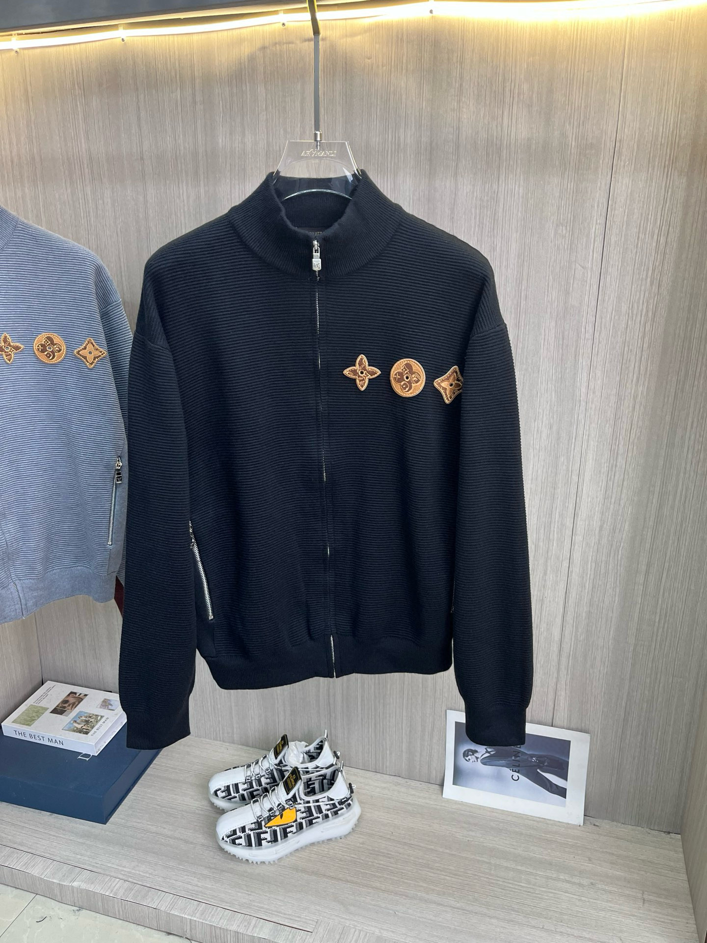 루이비통 남자 가디건