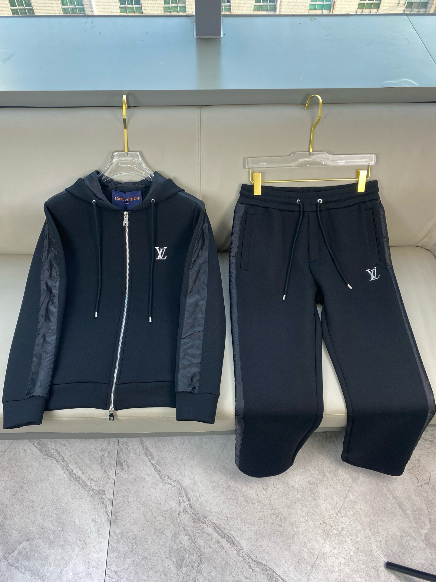 루이비통 남자 세트