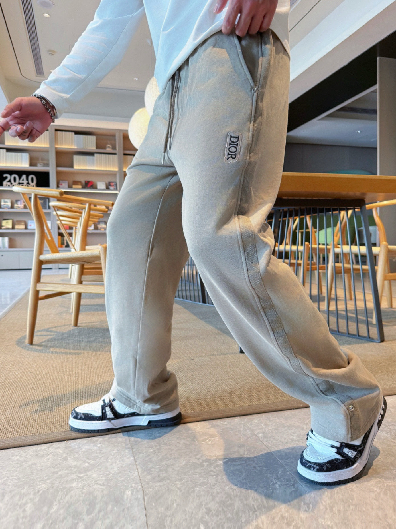 디올 남자 바지