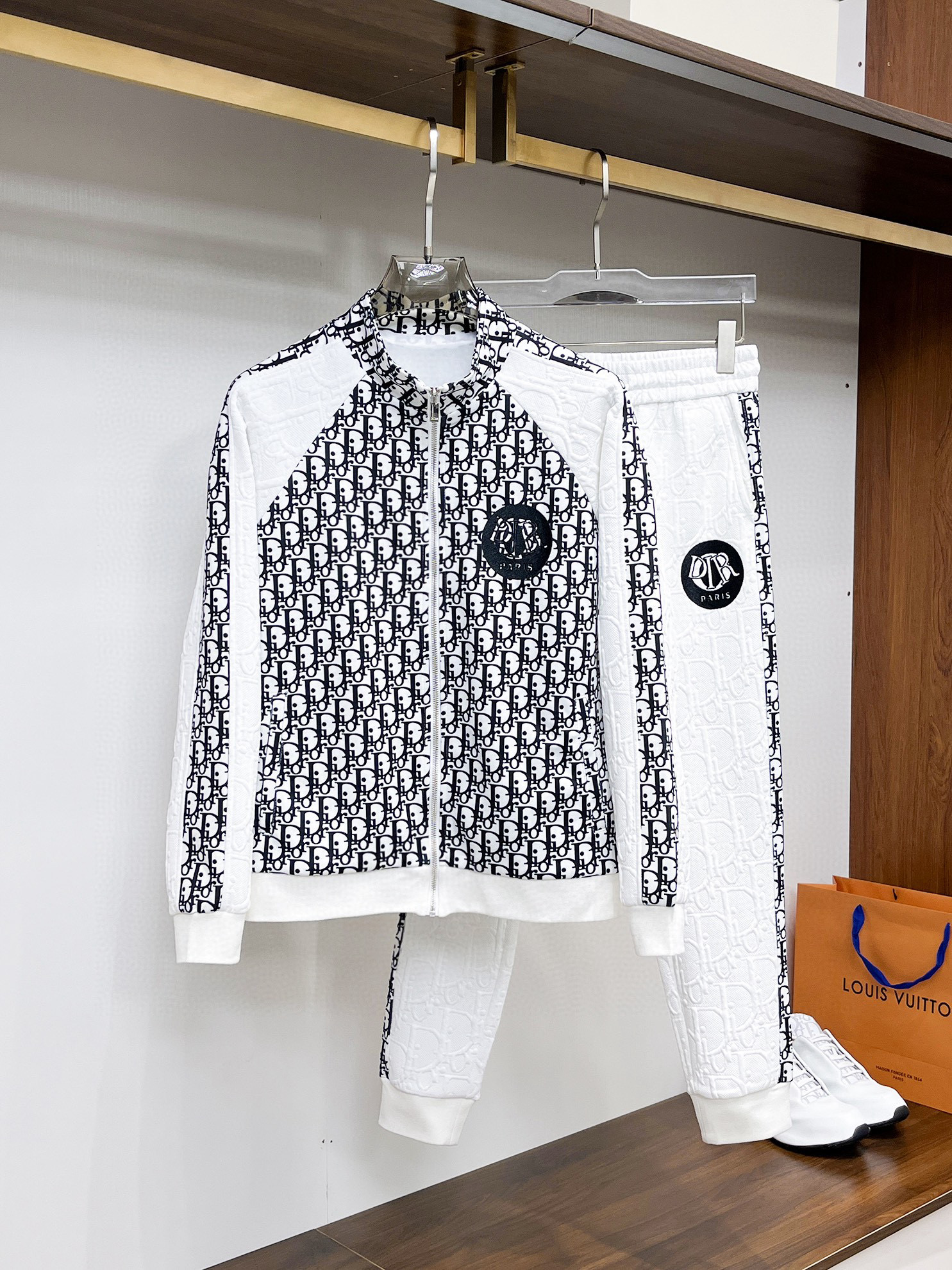 디올 남자 세트