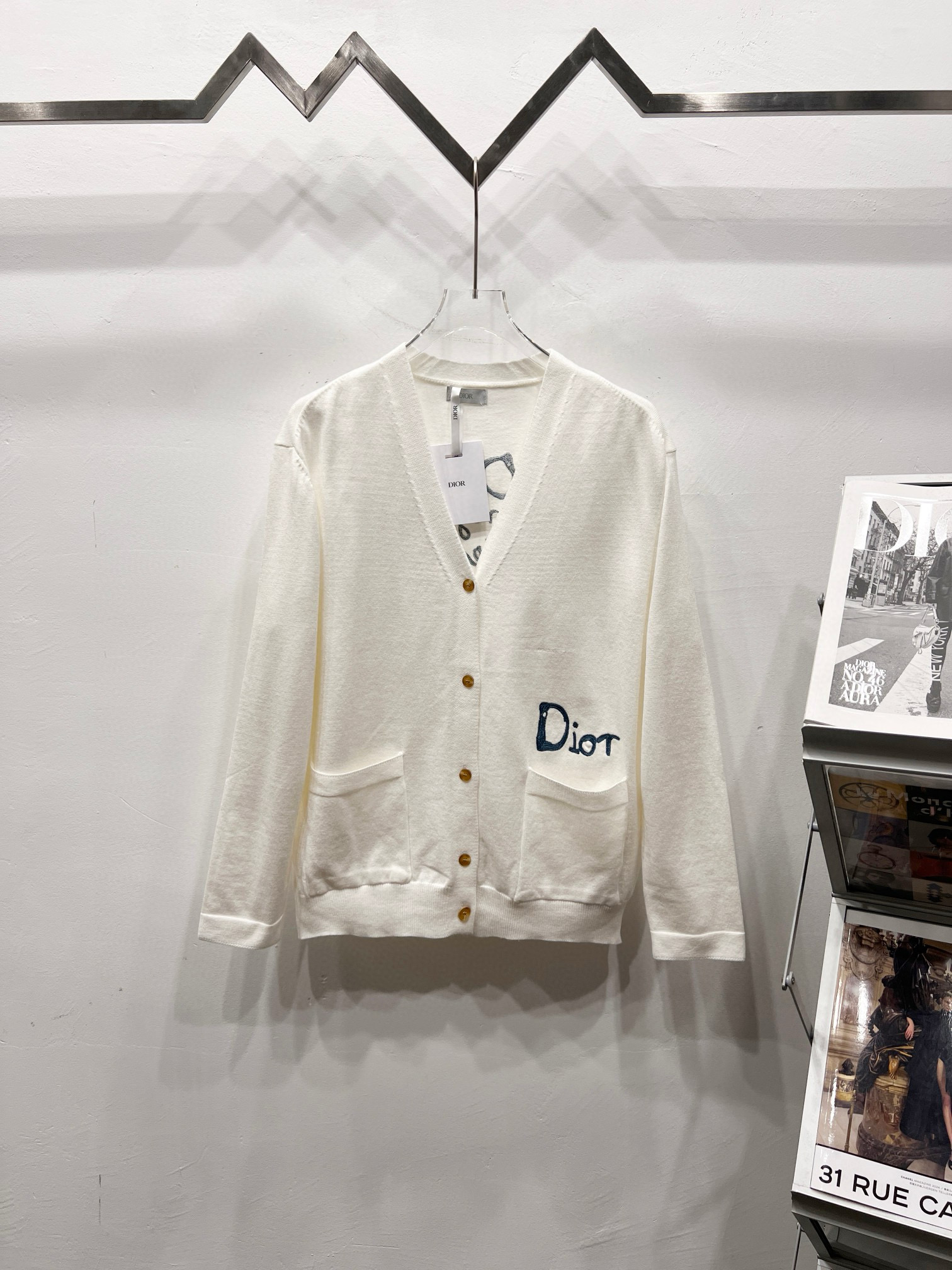 디올 남자 가디건