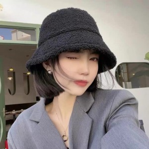 프라다 겨울 모자