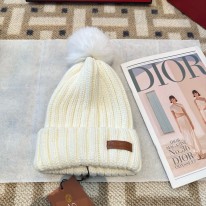 로로피아나 겨울 모자