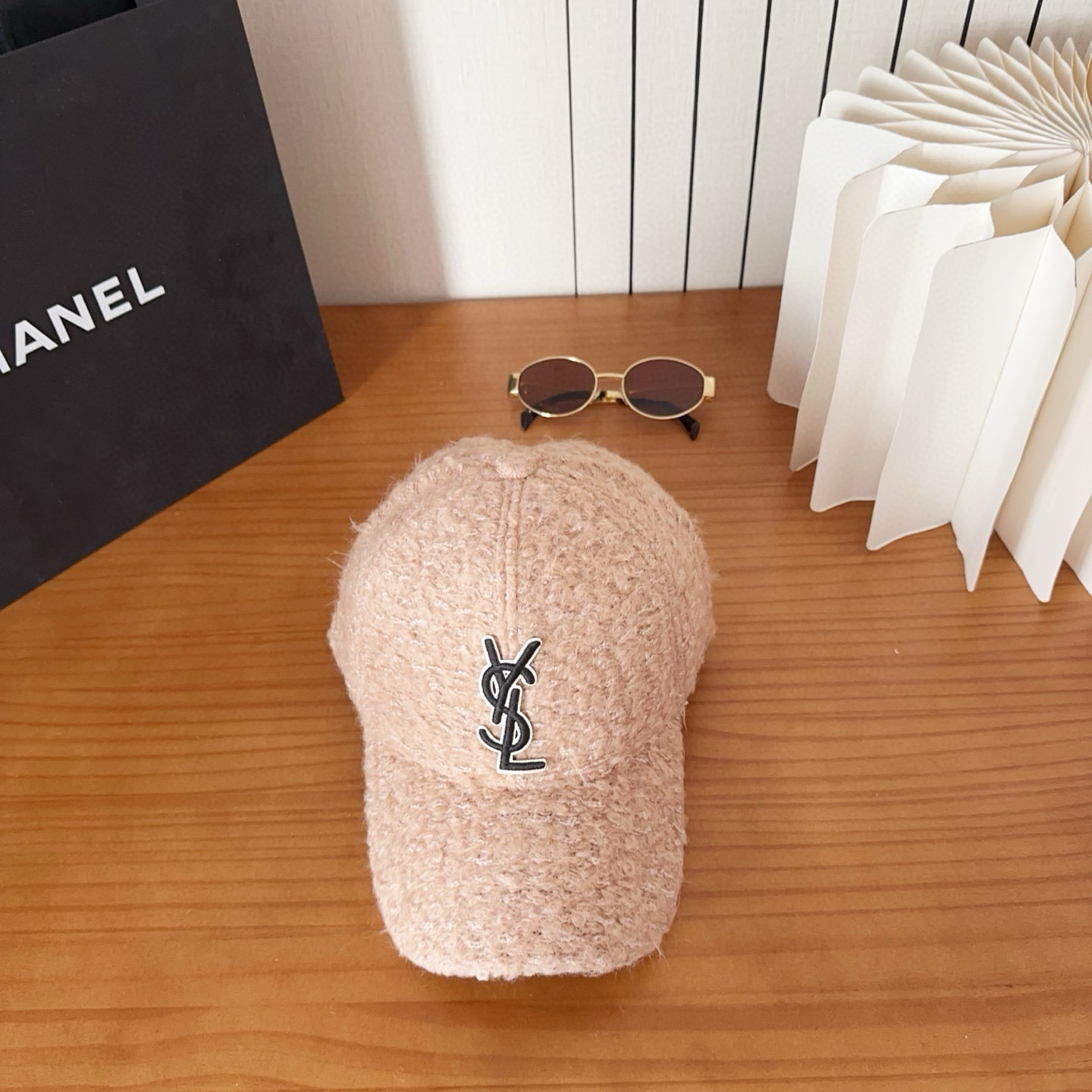 생로랑 겨울 모자