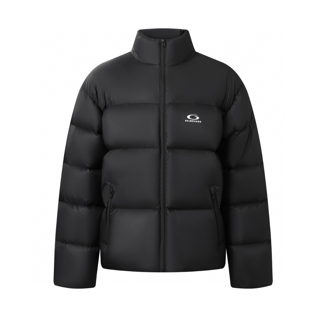 발렌시아가 남자 패딩
