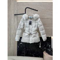프라다 여자 패딩