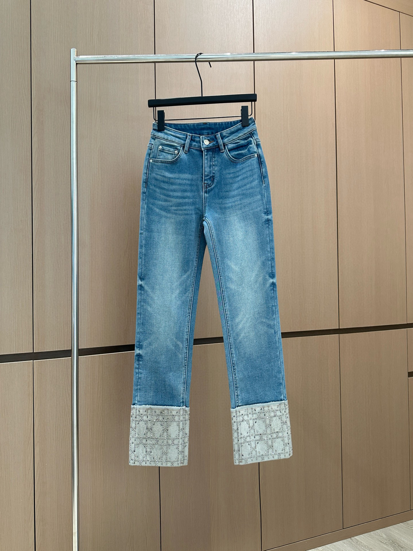 디올 2컬러 여자 바지