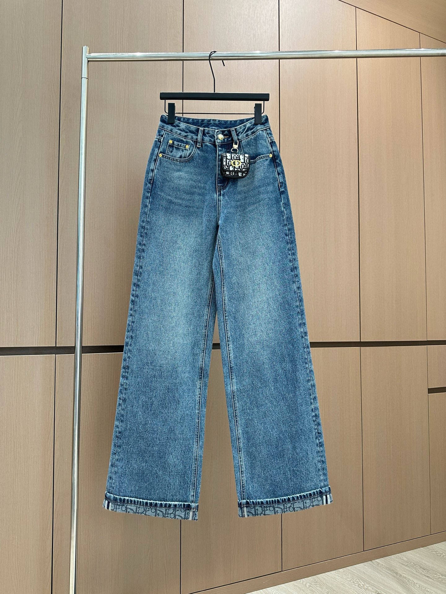 디올 여자 청바지