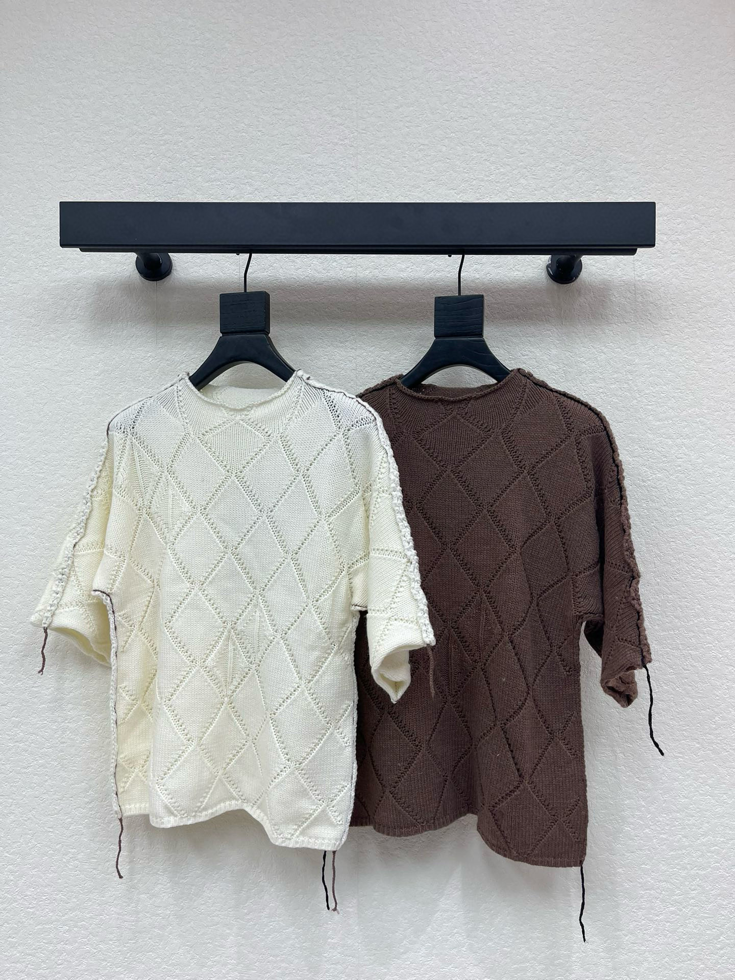 디올 2컬러 여자 반팔